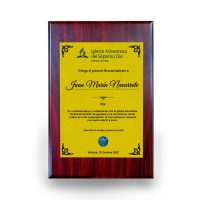 Mockup-Galvano-Vertical-Dorado.jpg